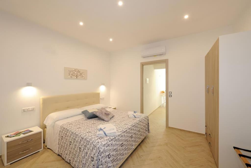 Mon Reve 2 Apartment Pianillo Bagian luar foto